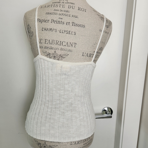 Roxy Ribbed Knit Sleeveless Top - Picture 5 of 10